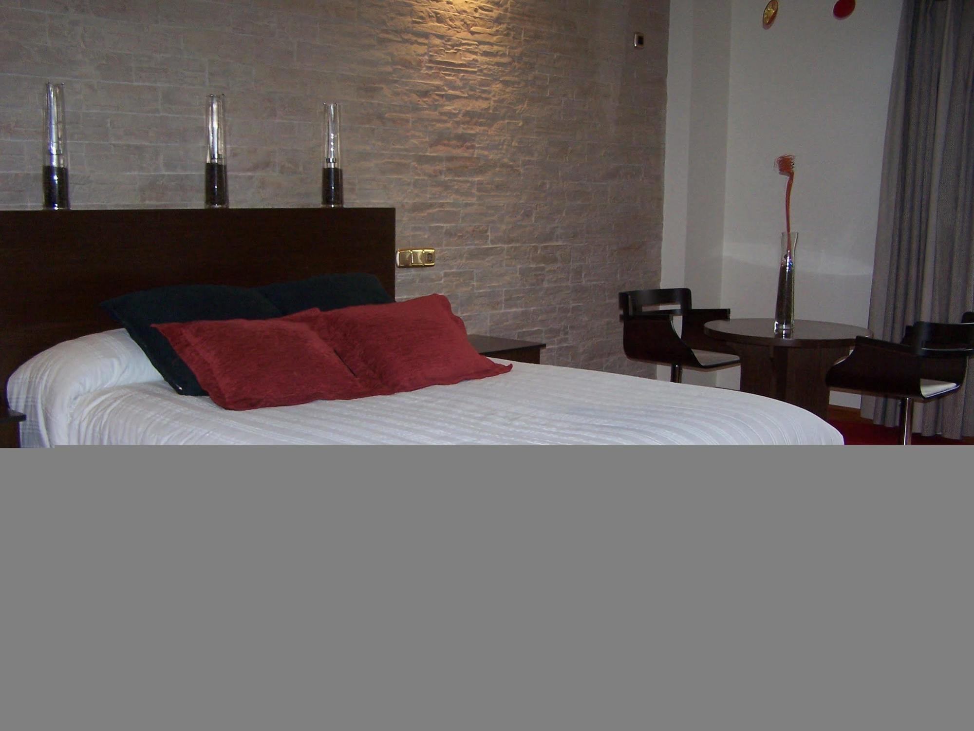 Hotel El Castillo 폰페라다 객실 사진